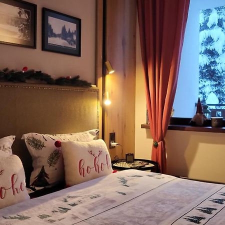 Pinewood Ang Luxurious Apartment A32 ボロヴェッツ エクステリア 写真
